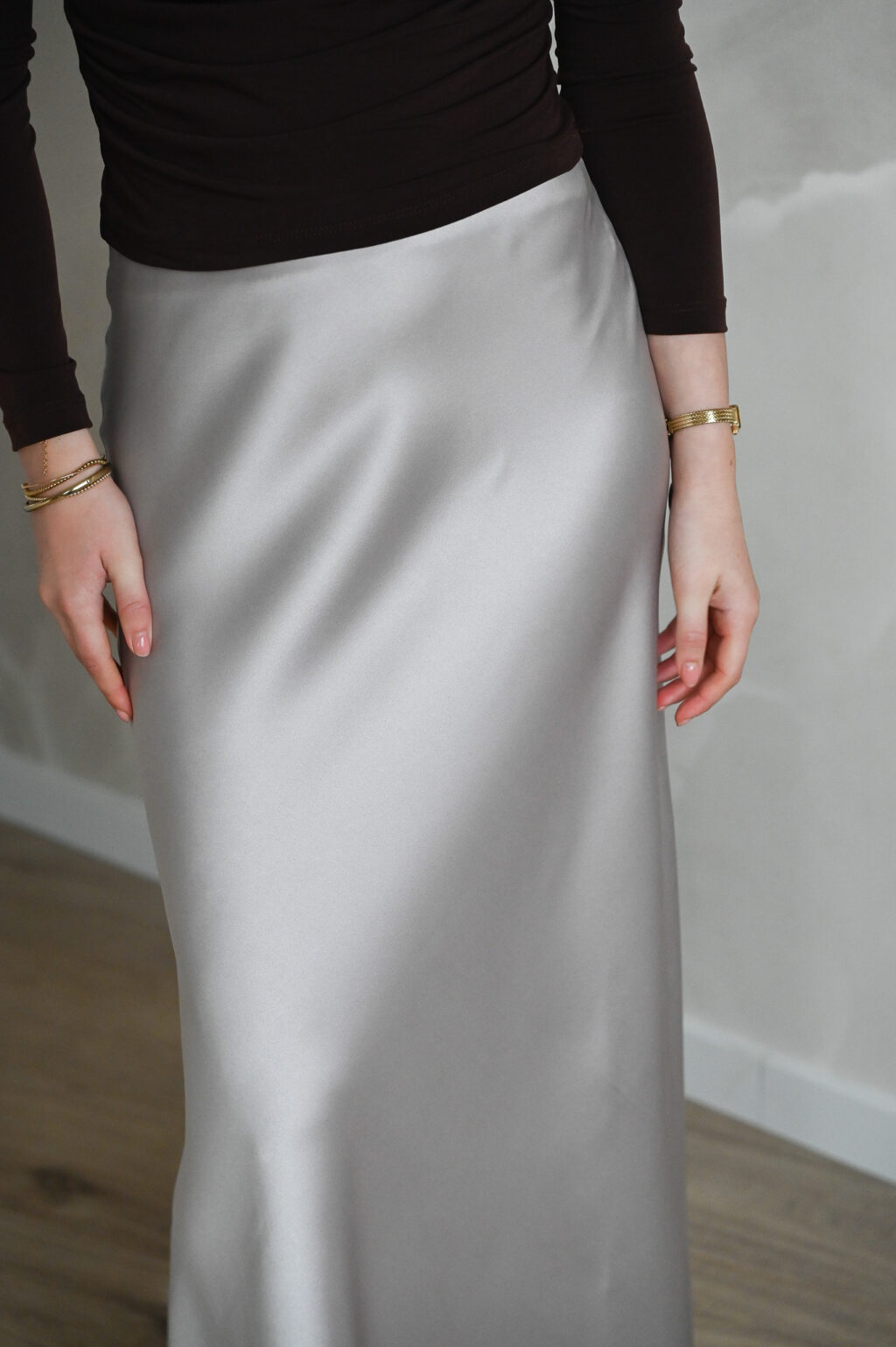 JASMIJN Rok JASMIJN Rok